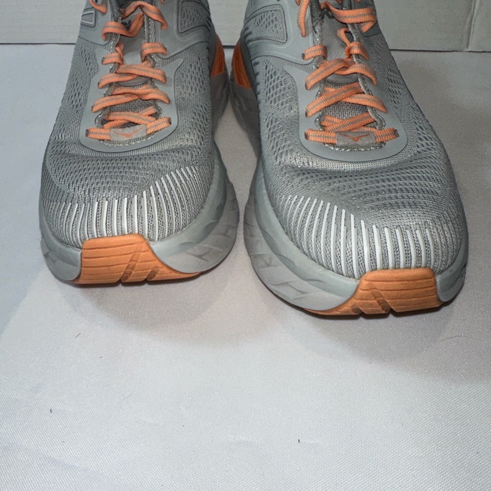 Hoka One One Bondi7 Gray Sneakers with Peach Accents - Picture 7 of 8